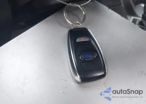 2020 Subaru Crosstrek Limited z USA, uszkodzony, nr VIN JF2GTAMC3L8221292